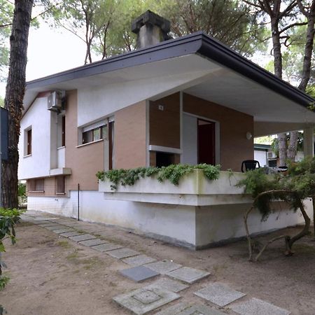 Villa Negri Lignano Sabbiadoro Esterno foto